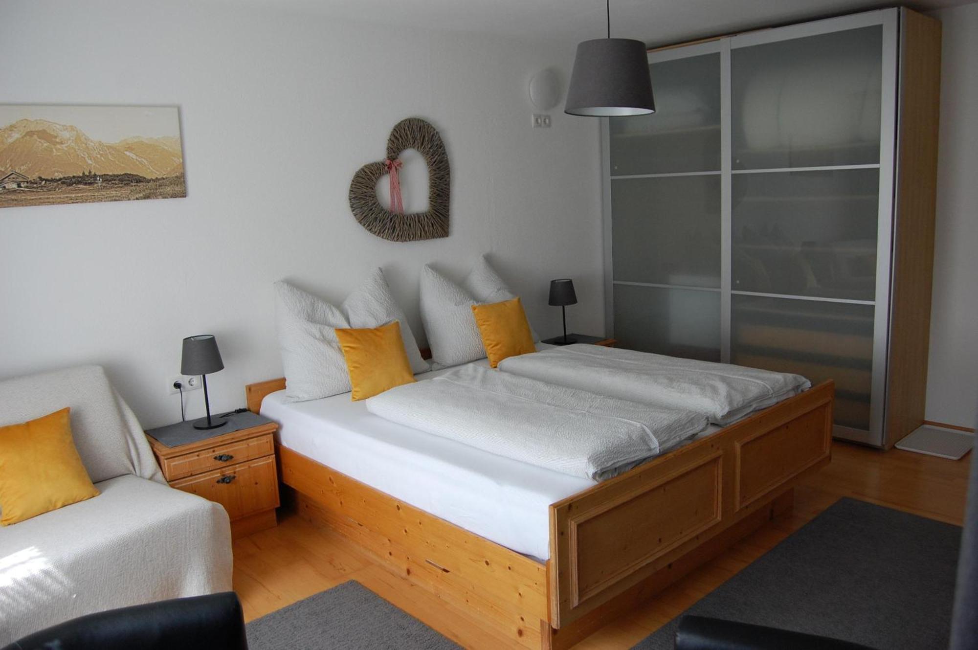 Haus Hager Bed & Breakfast Шлитерс Екстериор снимка