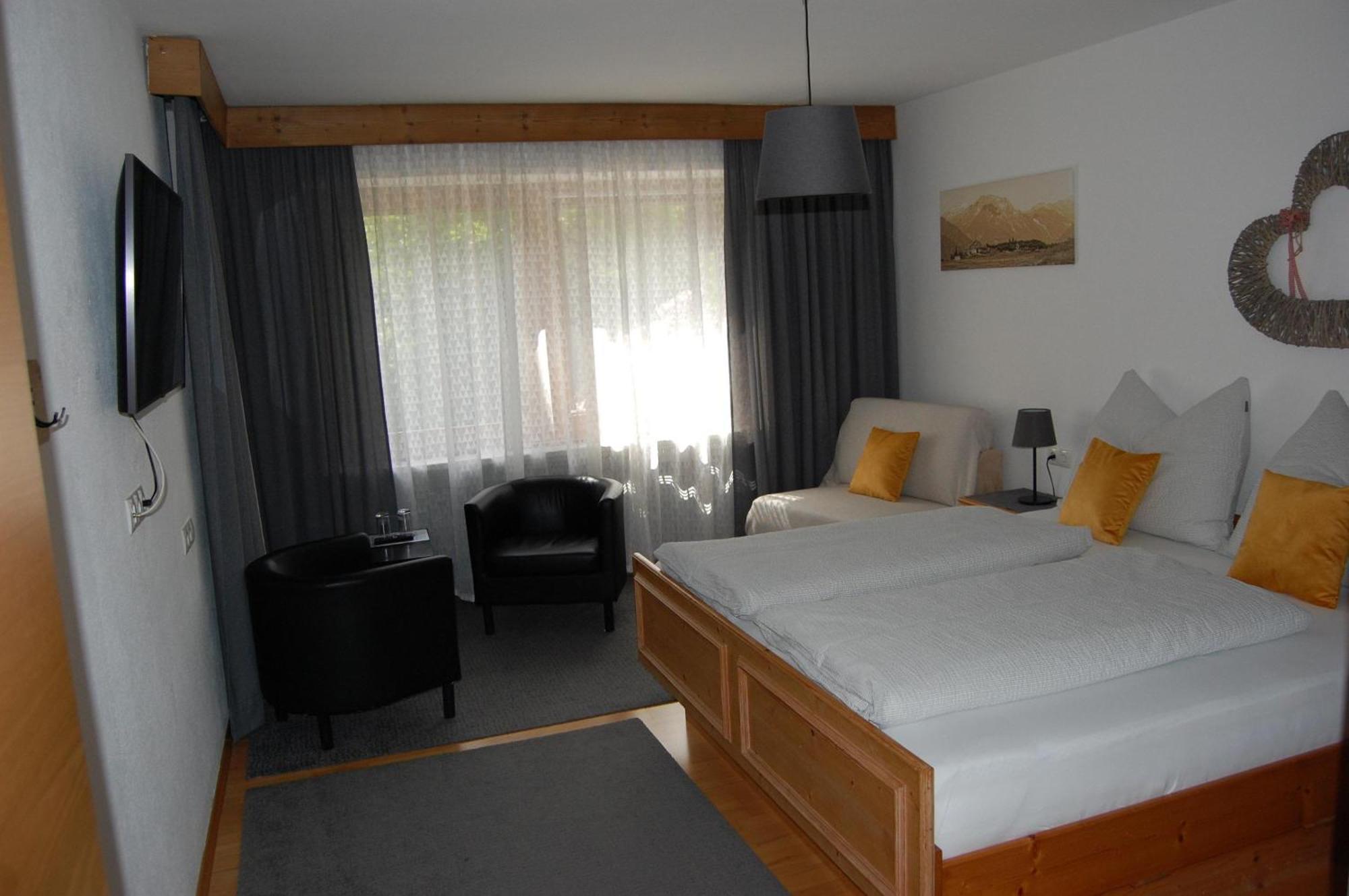 Haus Hager Bed & Breakfast Шлитерс Екстериор снимка